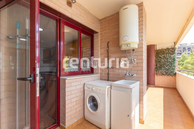 Foto fa43a2cd-fe2b-47d2-926d-8b1fb398806a. Rent flat with heating parking pool in Sant Llorenç - Zona Alfahuir Valencia