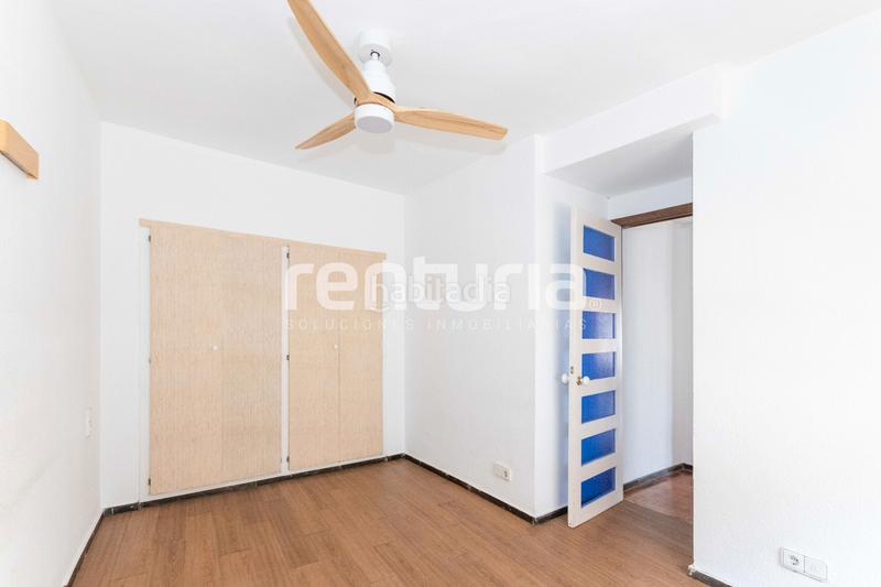 Foto b6d5c057-4e06-4eb1-bf9a-55cd128d7905. Alquiler piso magnífico ático con terraza en edificio con ascensor junto al mercado central, en el corazón del centro histórico . en Valencia