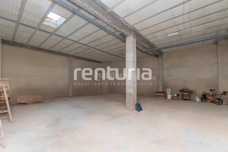 Foto 9fe1249a-a616-4c65-b4b2-10c195379c01. Local comercial a Benetússer