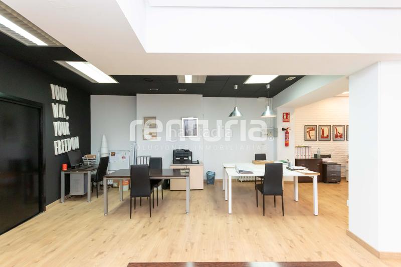 Foto b52db1cd-0328-4580-be0a-9eab5f51d37b. Business premise with heating in El Mercat Valencia