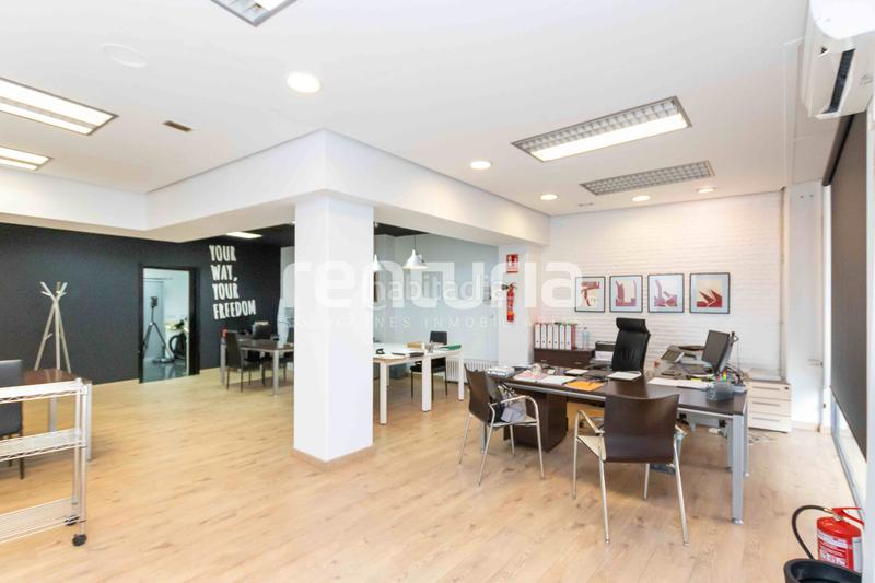 Foto a92366e3-2427-4ea5-be15-db66df050b1b. Locale commerciale con riscaldamento in El Mercat Valencia