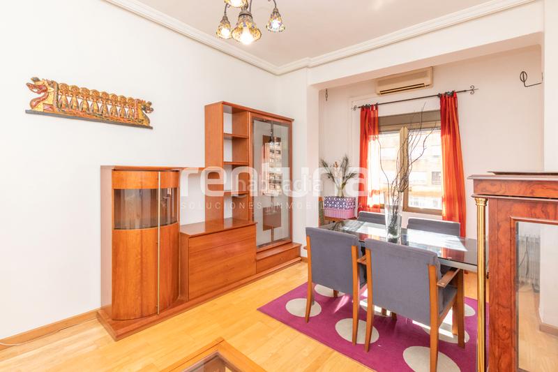 Foto df74f4c8-abfd-470d-912e-91a934950fb3. Miete etagenwohnung in Arrancapins Valencia