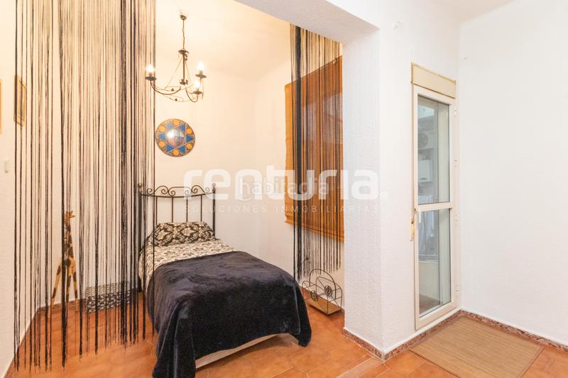 Foto ecb0ba32-3398-4735-9624-f8cbcb655dc4. Rent flat in Arrancapins Valencia