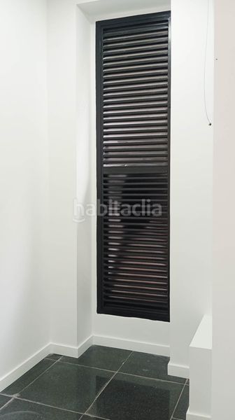 Foto 644c7f5a-1a31-41eb-83bd-b0f5c193ec1a. Rent business premise in Gran Via Valencia