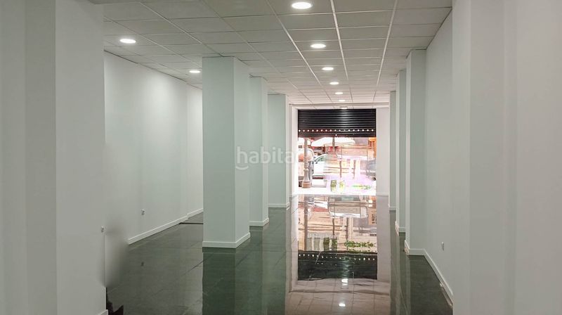 Foto 7d3ef161-0bee-4c94-8533-fe3ecc258525. Rent business premise in Gran Via Valencia
