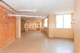 Office space in Carrer de Guillem de Castro