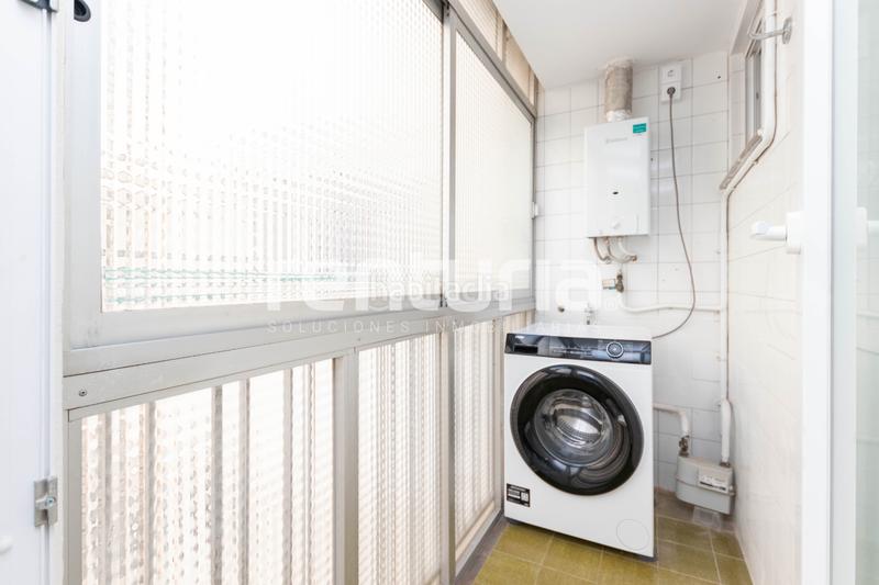 Foto 3ad6cb10-4e80-42c5-a70d-dbe3830ded97. Miete etagenwohnung mit heizung parking in Arrancapins Valencia