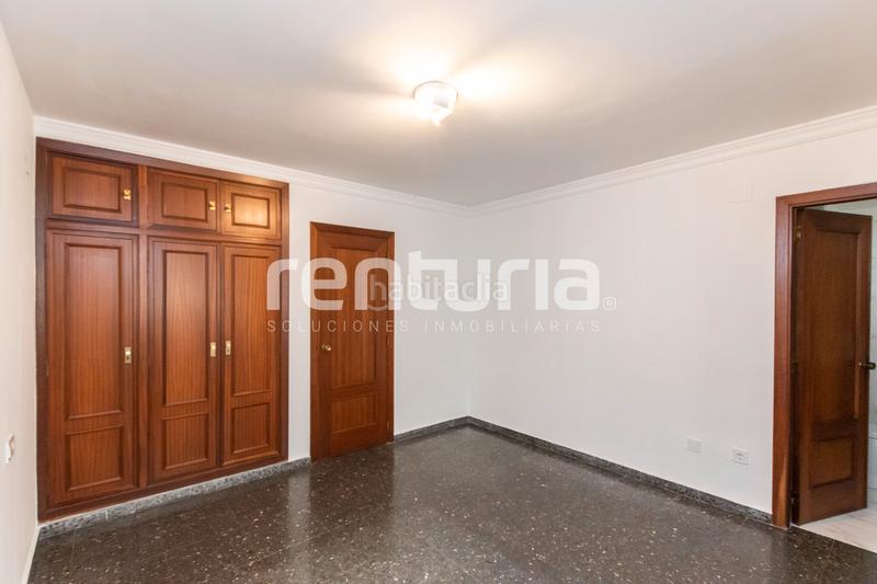 Foto e5c019d8-9c4f-42cb-a3bd-fdc133bd41a5. Miete etagenwohnung mit heizung parking in Arrancapins Valencia