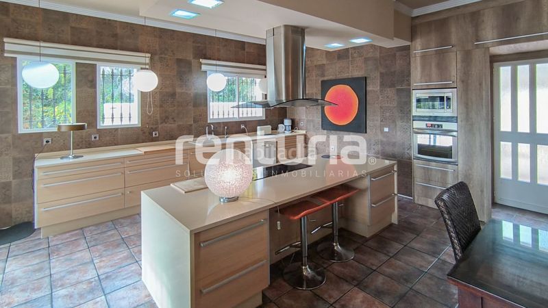Foto 44134167-4e14-43d8-b740-0ab91115a242. House with parking pool in Benimeit-Tabaira Moraira