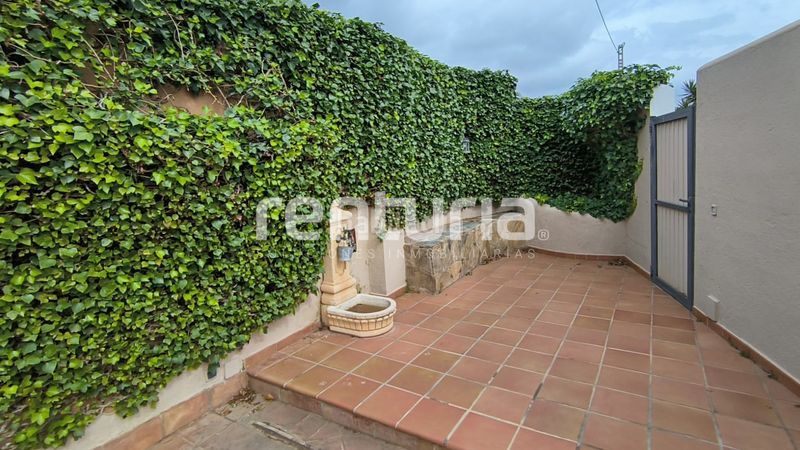 Foto 75d05844-d49f-4af4-909b-711e50d98b31. House with parking pool in Benimeit-Tabaira Moraira