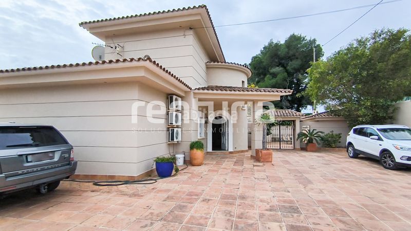 Foto e0eb5b00-229e-490f-90b6-98617995e27c. House with parking pool in Benimeit-Tabaira Moraira