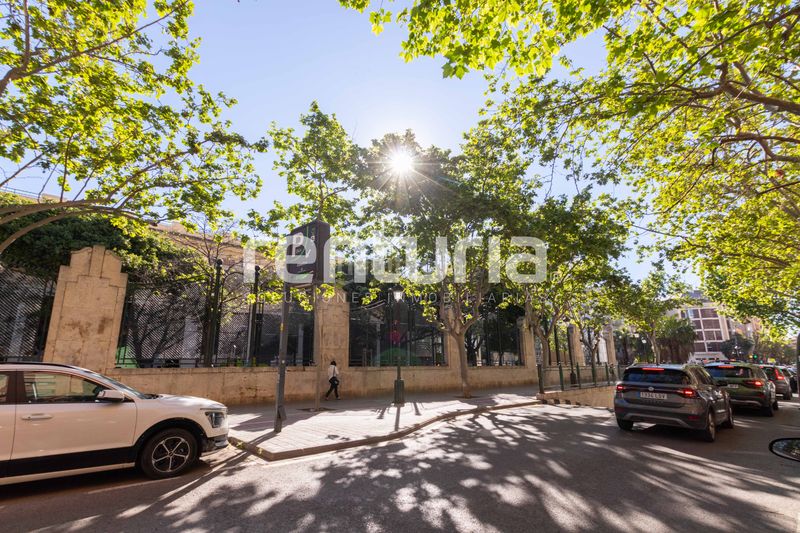 Foto 516640bb-1590-4935-9c95-255858a1507c. Aparcament cotxe a Arrancapins Valencia