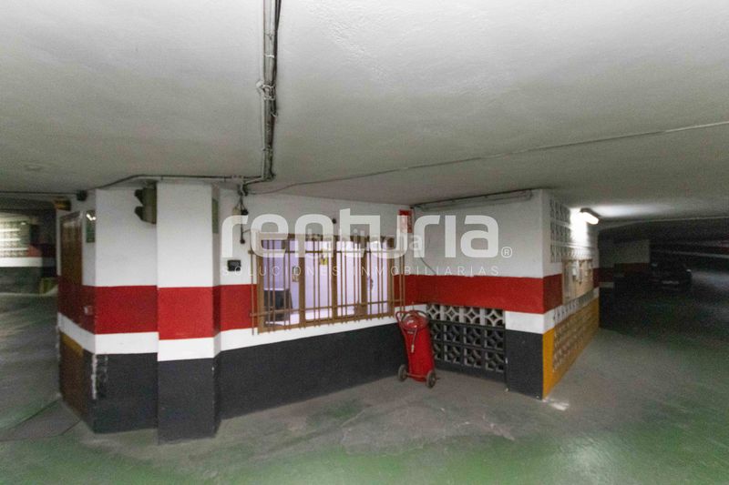 Foto 857da6d4-d3c6-42e1-960b-8ea22a07b72c. Aparcament cotxe a Arrancapins Valencia