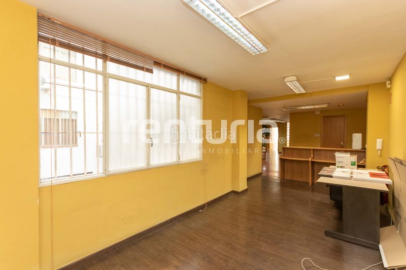 Foto c8616471-31a9-4d73-a3de-547dd54c816d. Lloguer oficina a Sant Francesc Valencia