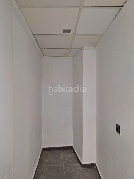 Foto cbe79e04-5cf7-4e61-8337-a080f59338bb. Local comercial a Sant Francesc Valencia