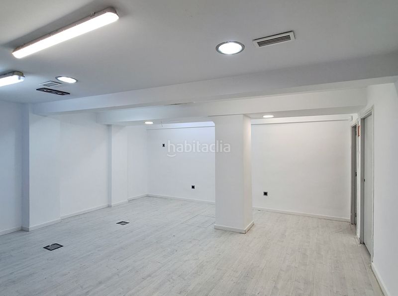 Foto e5158538-4691-4f90-9f9f-3d80f1e3bb2e. Local comercial a Sant Francesc Valencia