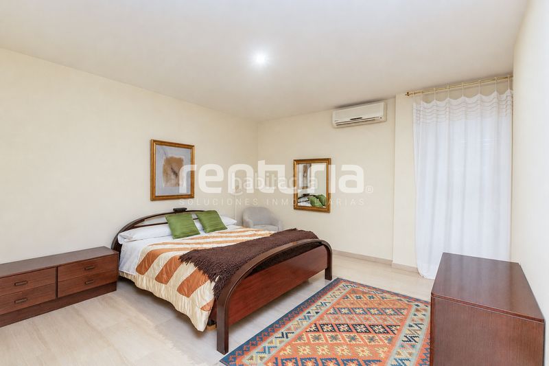 Foto 47fbebe9-bbb9-4cb1-9ee6-c5527e8c4718. Xalet amb calefacció piscina a Centro-El Castillo Sagunt