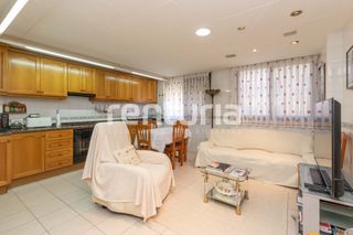 Appartamento  Carrer valencia. Acogedor piso en alboraia, a un paso de valencia.