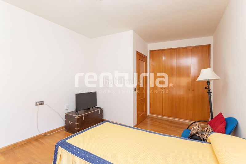Foto eeb24a17-a041-4725-bc43-aa9d039ef7c0. Pis a Zona Metro Alboraya