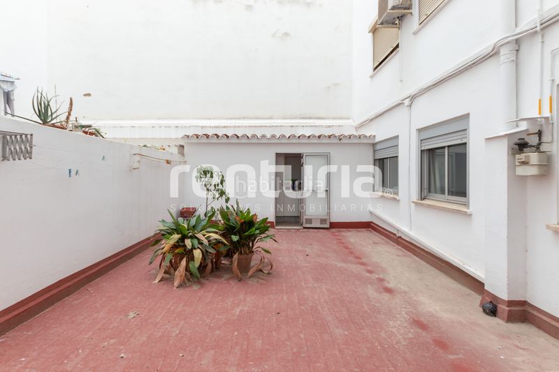 Foto f0d59a39-353d-4f1e-93fe-5c5a0d7e23c0. Pis amb calefacció a Sant Marcel·lí Valencia