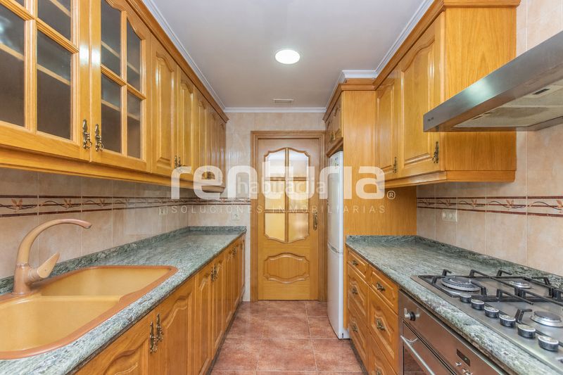 Foto f62388fd-793c-4559-9672-e3036efd4bcd. Pis amb calefacció a Sant Marcel·lí Valencia