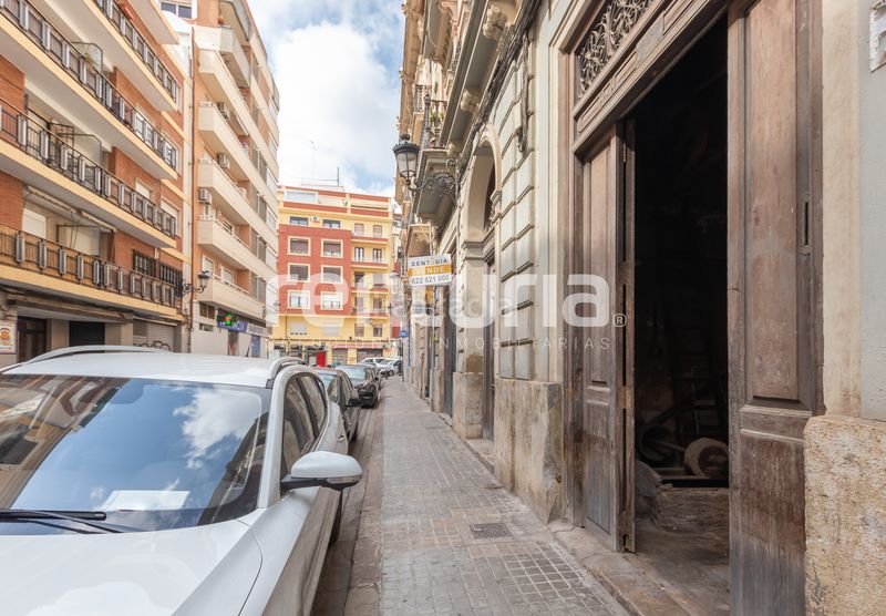 Foto 9f539c88-a27b-49a5-869d-298c6c6de0e7. Pis a El Botànic Valencia