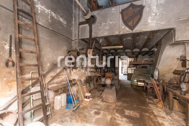 Foto 5ba45e33-94a6-4962-bcc1-4fce1ebd7165. Local comercial a El Botànic Valencia