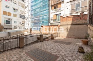 Local Comercial a Carrer del Doctor Monserrat