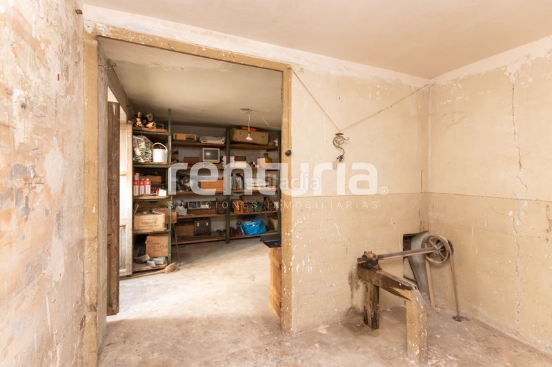 Foto 25a85173-944a-4d40-803e-23290c41620f. Piso venta conjunta de la totalidad de la planta baja del edificio junto a los torres de quart en Valencia