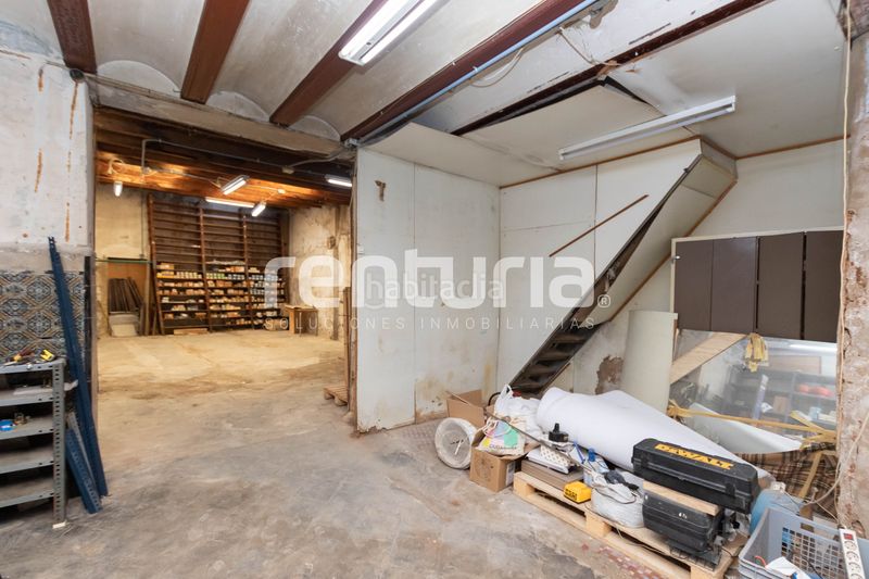 Foto 3f54765c-7c29-453d-b2f7-5d0730893a5d. Piso venta conjunta de la totalidad de la planta baja del edificio junto a los torres de quart en Valencia