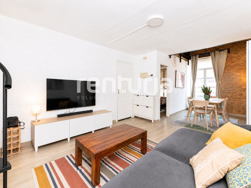 Foto 08a852b9-4b00-4735-b7fe-20d36701cbca. Rent duplex with heating in El Pilar Valencia