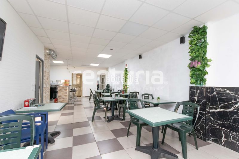 Foto 2cf3ee84-78b2-48b0-b496-b7d68852d5cb. Local comercial a Germaníes - Juzgados Gandia