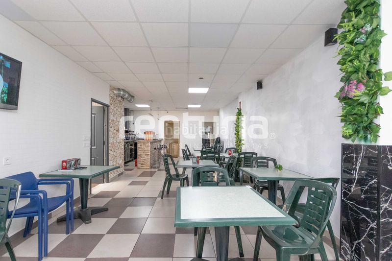 Foto 45290f3c-9d12-49c8-b0a6-12f0da741075. Local comercial a Germaníes - Juzgados Gandia