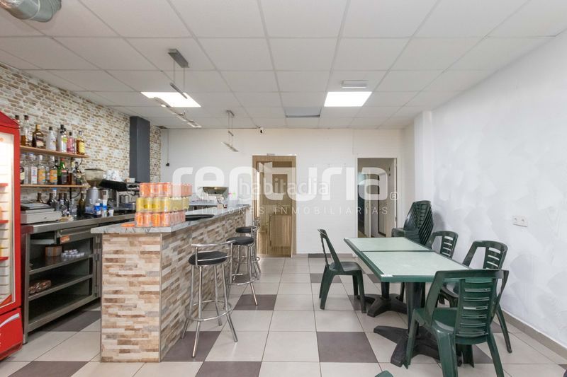 Foto 688ade09-9d76-46ff-88b8-d44c4e1d3dd2. Local comercial a Germaníes - Juzgados Gandia
