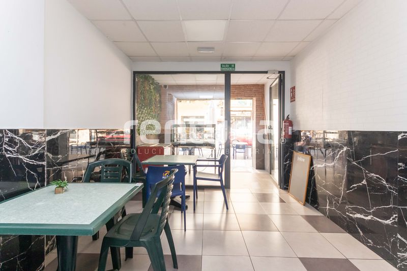 Foto c4254757-eeb7-47cf-b074-d00404bd4221. Local comercial a Germaníes - Juzgados Gandia