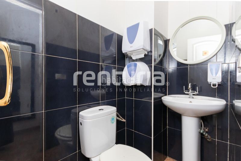 Foto df790580-6d16-4ebb-8517-c48fd081cb06. Local comercial a Germaníes - Juzgados Gandia