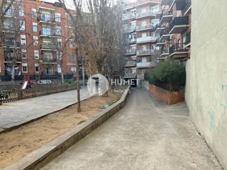 Aparcament cotxe  Avenida lluís companys. Venta de plaza de parking en el centre de sant cugat del vallès