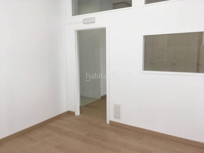 Foto 43a389cb-3831-40e3-97d9-ddda85a4d9aa. Lloguer local comercial a Centre - Estació Sant Cugat del Vallès