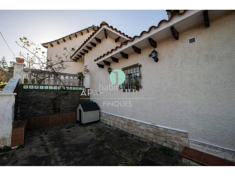 Foto 0a80932b-c8b2-4958-a046-0a2727ef8717. House with heating parking in Valldoreix Sant Cugat del Vallès