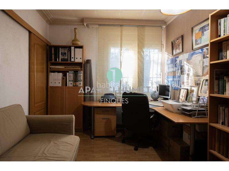 Foto a384b298-6f34-449c-adcd-21dd7a088d9b. House with heating parking in Valldoreix Sant Cugat del Vallès