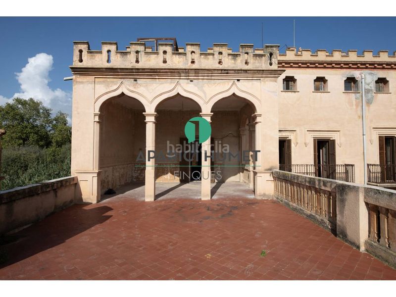 Foto 72afb7cd-f7e7-4105-ab71-d2cb5f1a16c1. Edifici a Polígon Industrial Domenys Vilafranca del Penedès