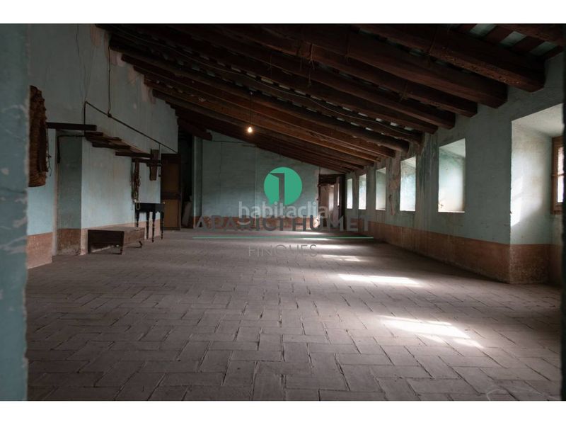 Foto bf0fd22d-dd41-4b34-ba5f-1ecef48ee6db. Edifici a Polígon Industrial Domenys Vilafranca del Penedès