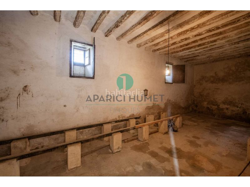 Foto dcf083aa-03d2-4077-a311-09d5498ea532. Edifici a Polígon Industrial Domenys Vilafranca del Penedès