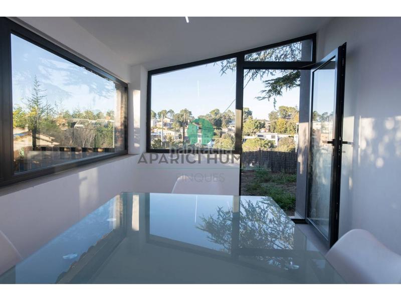 Foto 6f421dc5-fa42-47ba-bef3-bf9609df908e. Xalet amb calefacció aparcament a Valldoreix Sant Cugat del Vallès