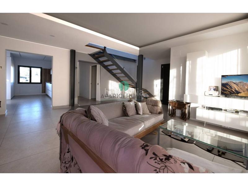 Foto 7a001a3e-206b-4155-8a6e-a3f87cf70c84. Xalet amb calefacció aparcament a Valldoreix Sant Cugat del Vallès