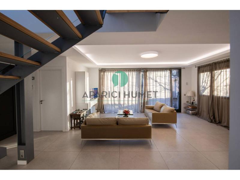 Foto eca0a163-82e5-4ecb-a2c5-b032ade498d5. Xalet amb calefacció aparcament a Valldoreix Sant Cugat del Vallès