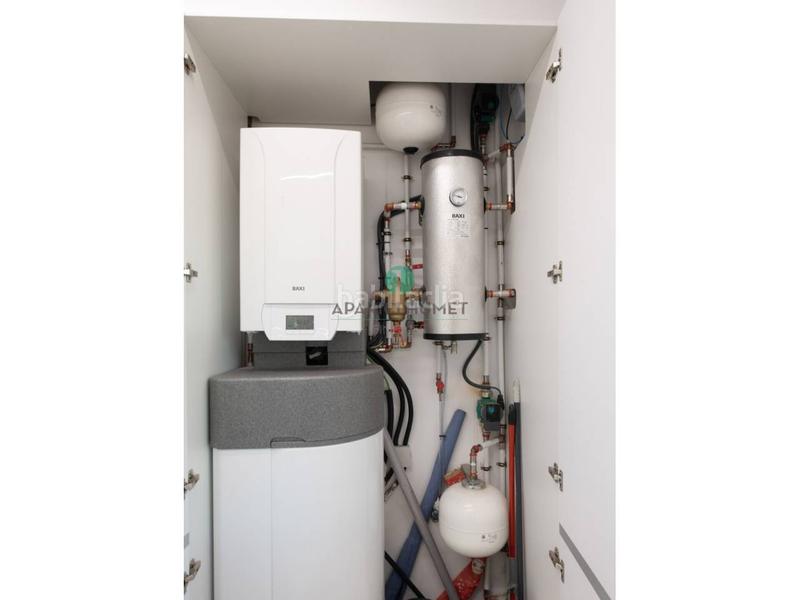 Foto f01cbeee-b233-491b-991d-808e73c98663. Xalet amb calefacció aparcament a Valldoreix Sant Cugat del Vallès