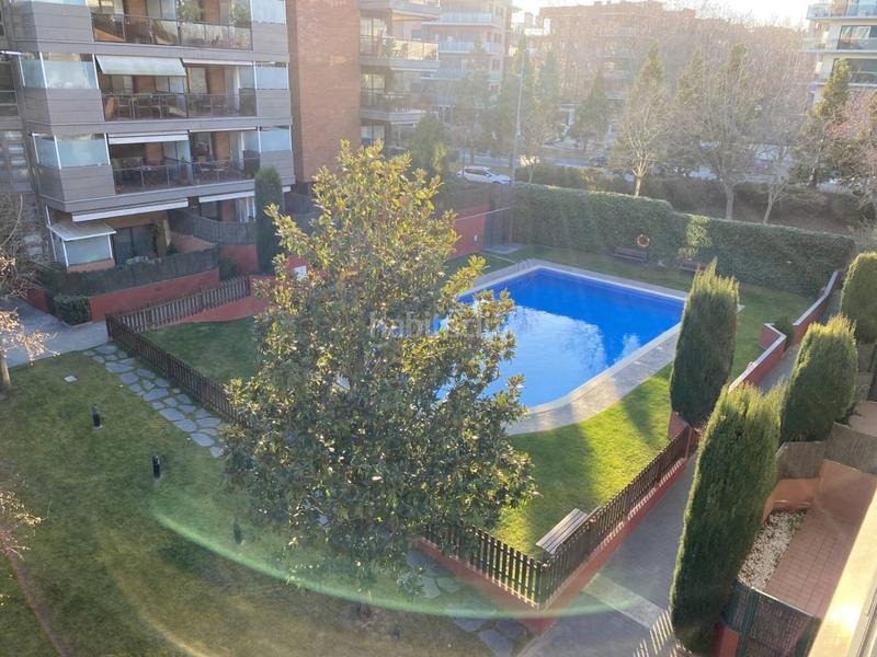 Foto 13fbff38-5ea6-4449-84f5-fbe2664c6b58. Lloguer àtic amb calefacció piscina a Parc Central Sant Cugat del Vallès