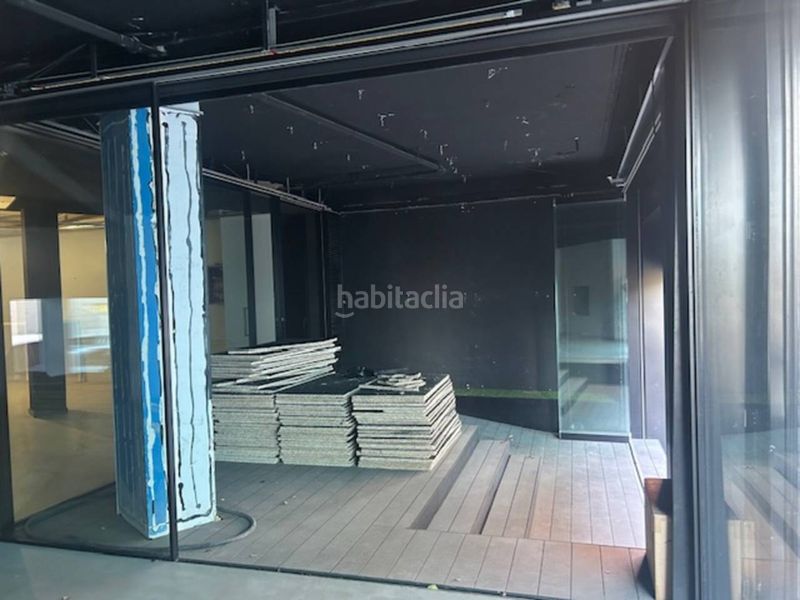 Foto 1f22354d-8c5a-4ef0-a5be-f49a982b99a7. Alquiler local comercial alquiler de local comercial en Sant Cugat del Vallès