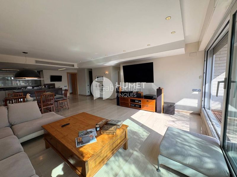 Foto d0f3e1d2-cfa8-4f7c-ba24-d7bd9a116437. Casa a calle benedetti 78 a Sant Gervasi - Bonanova Barcelona